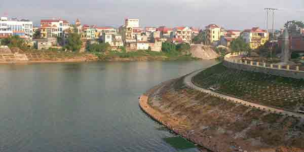 Река Кикунг и мост
