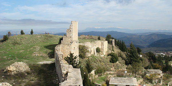 Замок Канина